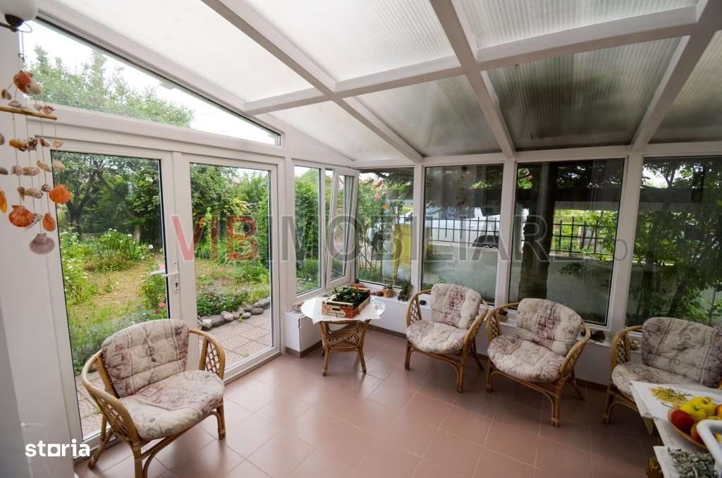 Vila - P+M - 217 mp - 2005 - teren 412mp -  Comuna Berceni - Primarie - Imagine principală: 5/18