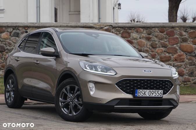 Ford Kuga - 4