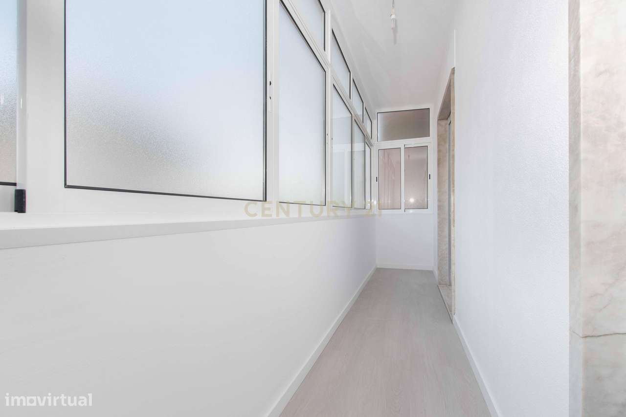 Apartamento T2 Totalmente Remodelado | Odivelas-10
