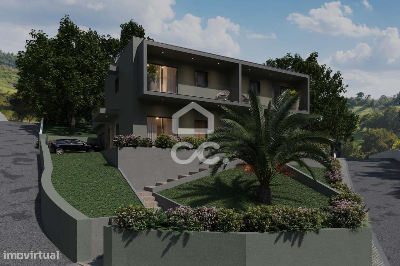 Moradia Renovada T3 em Vale (São Martinho) - Vila Nova de Famalicão-0