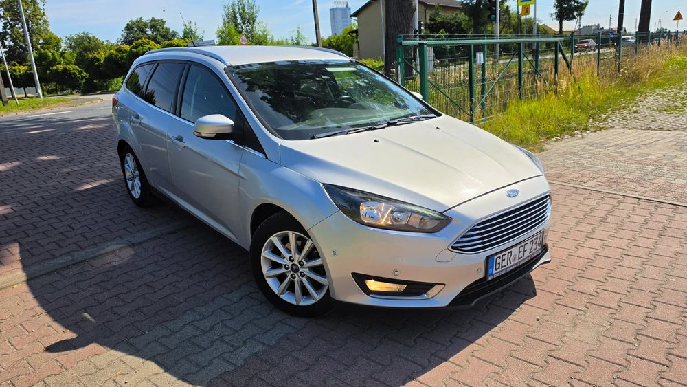 Ford Focus Mk3 (2010-2018) 1.6 TDCi DPF Start-Stopp-System Titanium 2015