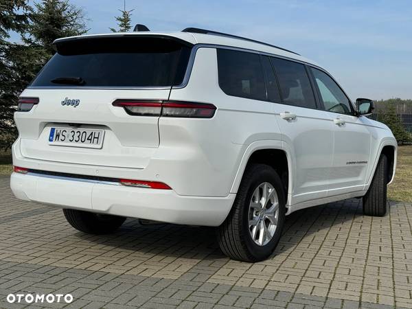 Jeep Grand Cherokee - 11