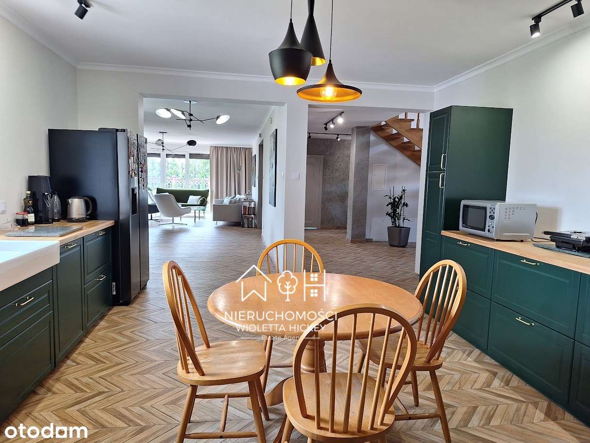 Piękny dom z dużym ogrodem i potencjałem Łąck, 2 niezależne części!-6