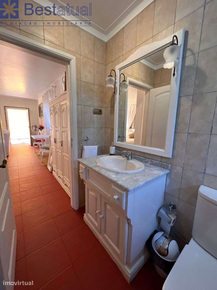 Moradia T4 - 4 Suites - Possib. Permuta - Ribeirão-39