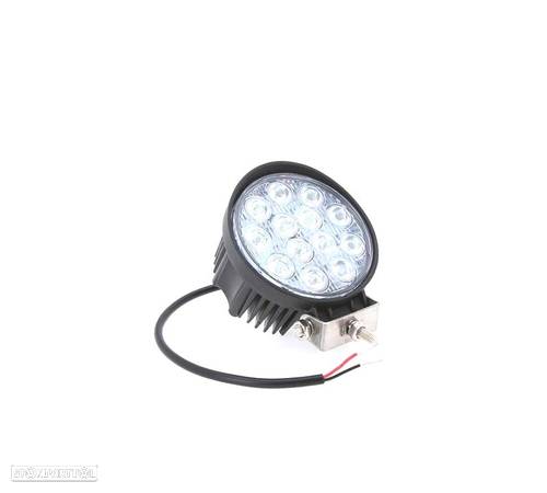 FOCO LED 40W PARA AUTOMÓVEL CAMIÄO OU MOTO - 1