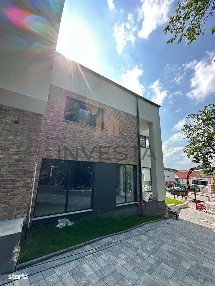 Casa tip duplex, zona strazii Campului! - Imagine principală: 4/12