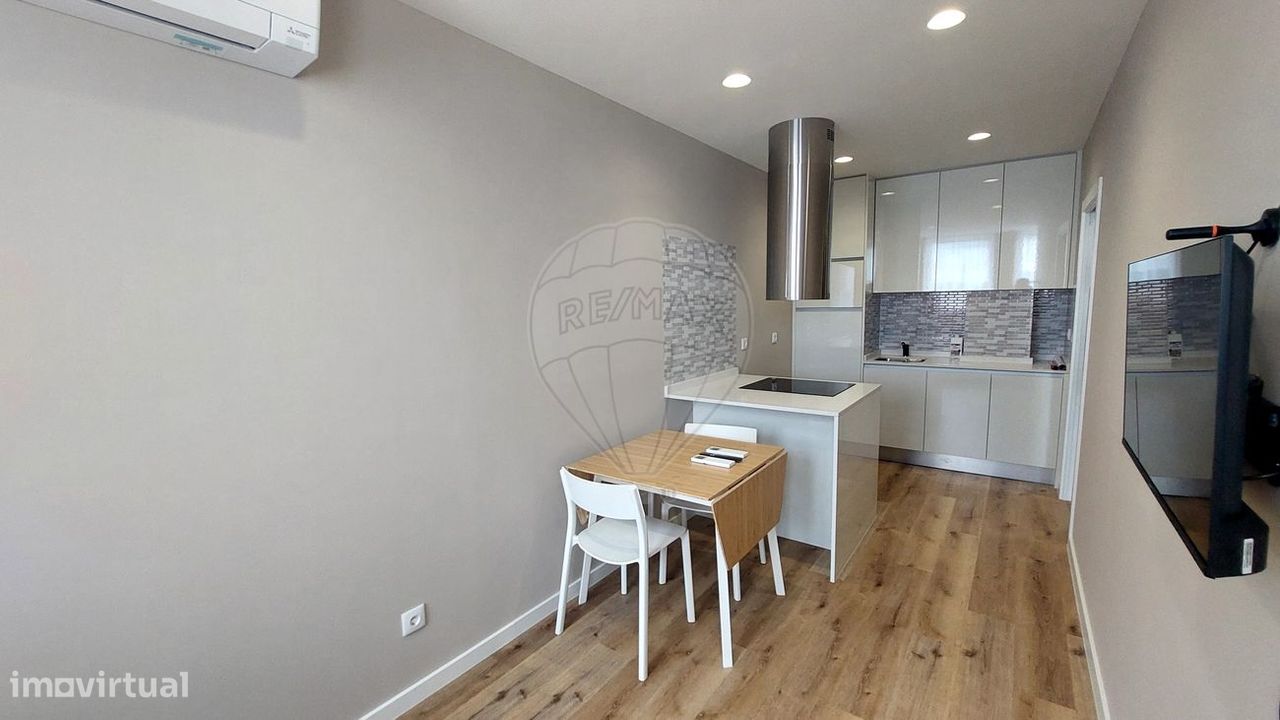 Apartamento T1 para venda - Grande imagem: 1/9