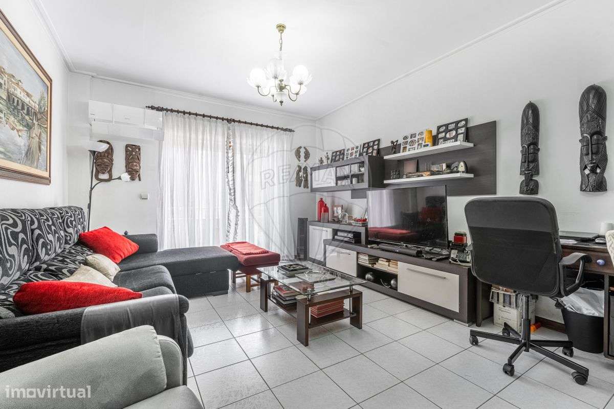 Apartamento T3 na zona do Braga Parque, em São Victor! - Grande imagem: 2/30