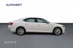 Skoda Superb 2.0 TDI Ambition - 6