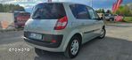 Renault Scenic - 1