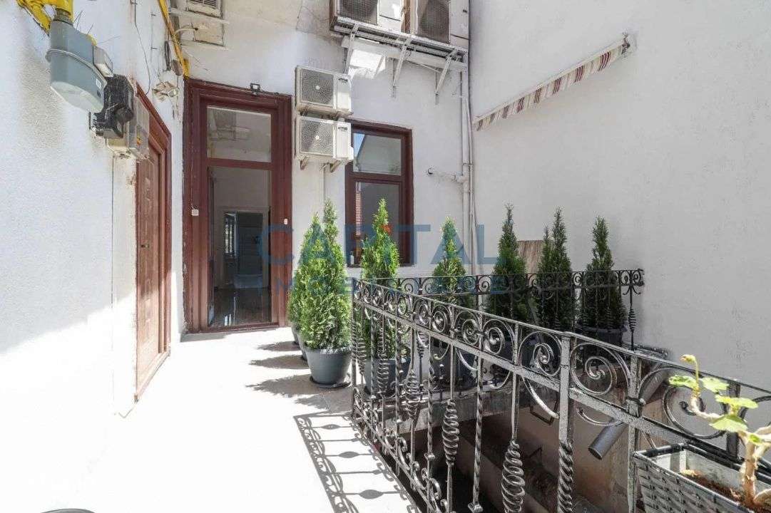 Spatiu birouri 2 camere decomandat, ultracentral, luminos in Cluj-Napo - Imagine principală: 3/7