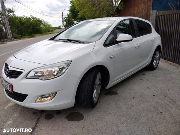 Opel Astra 1.7 CDTI DPF Edition Sport - 3