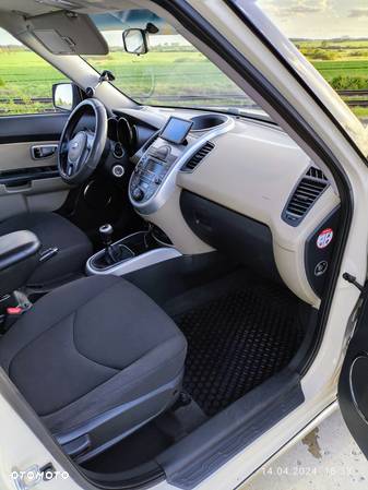 Kia Soul 1.6 CRDi XL EU5 - 6