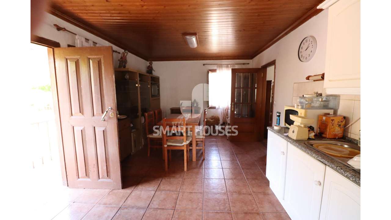 Moradia T2 Couto do Mosteiro c/ terreno-15