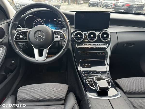 Mercedes-Benz Klasa C 200 4MATIC 9G-TRONIC - 11