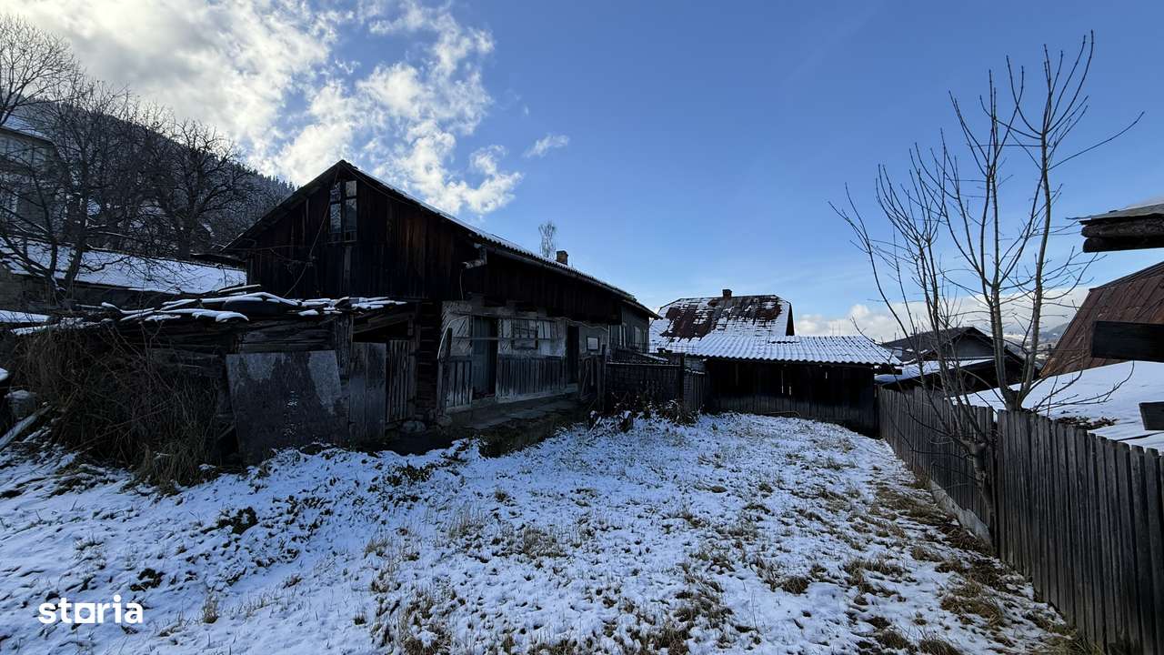 Casă P+M și teren 800 mp zonă centrală - Imagine principală: 4/11