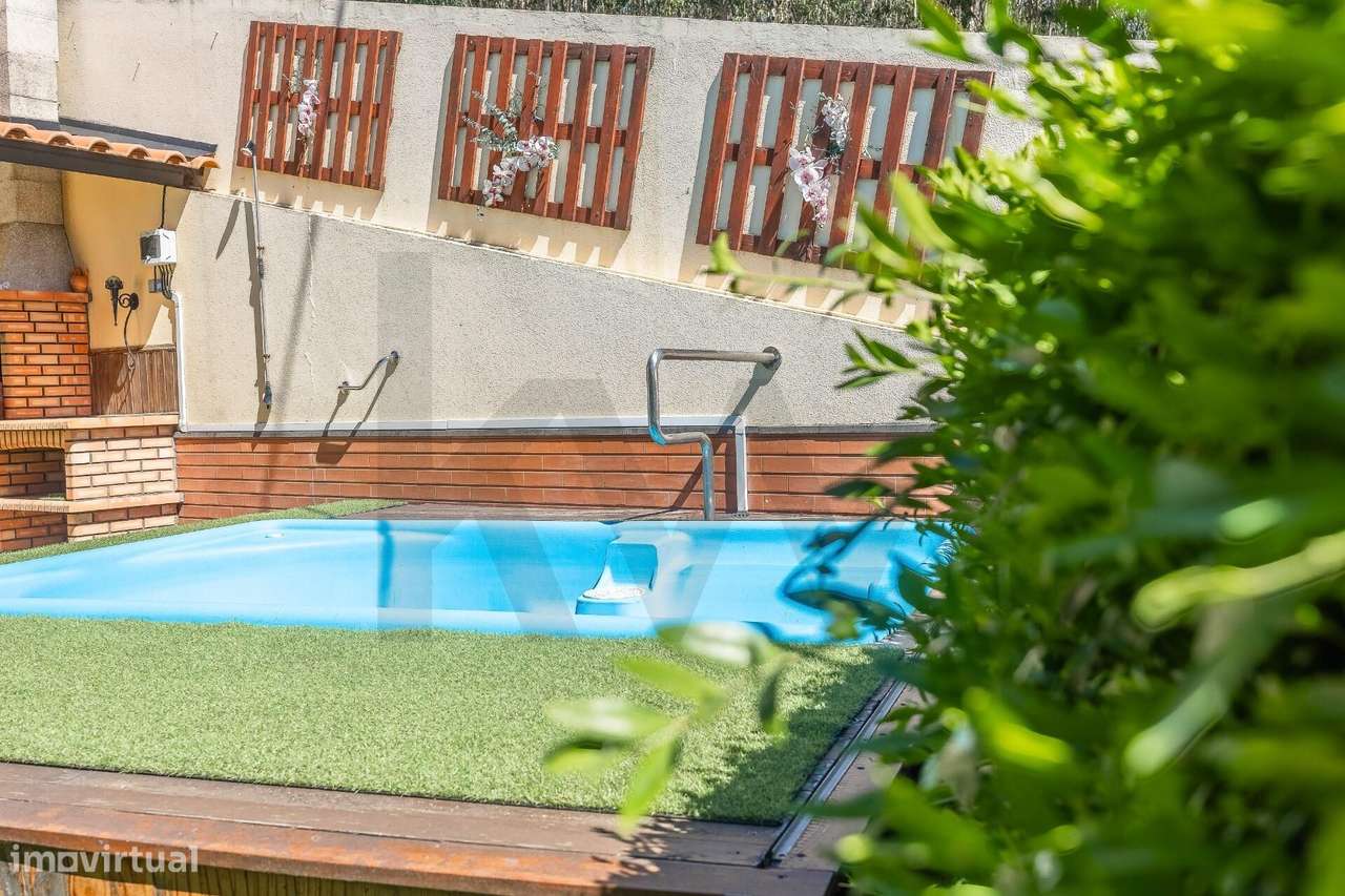 Moradia T3 com jacuzzi e barbecue na Camacha-15