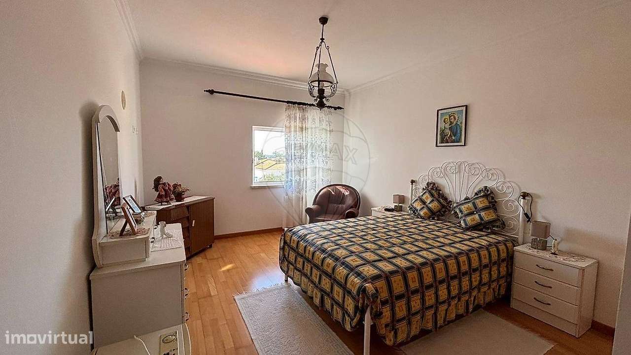 Moradia T3 para venda-12