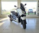 Yamaha X-Max - 5