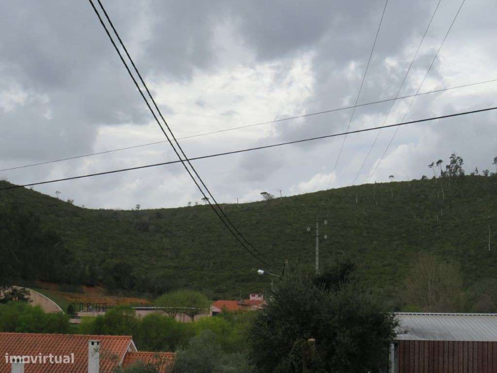 Terreno para construção de moradia - Grande imagem: 4/5