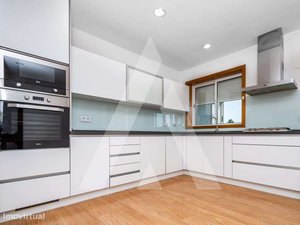 Apartamento T4 no Jardim dos Campos - Ovar-27
