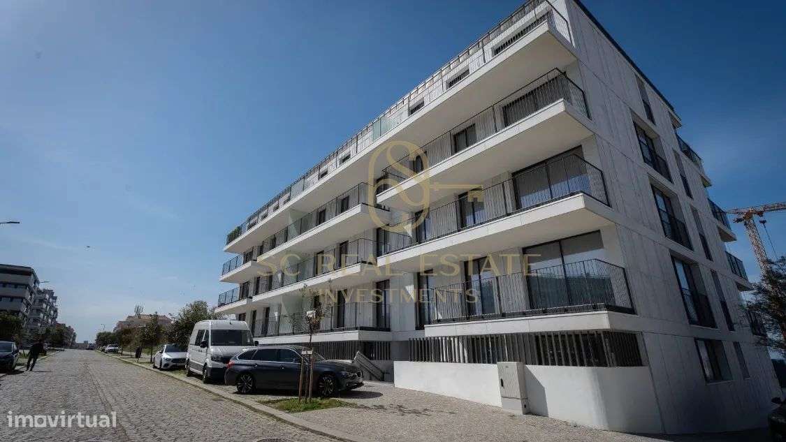 Excelente T3 Novo, com vistas deslumbrantes sobre o Atlântico.-18