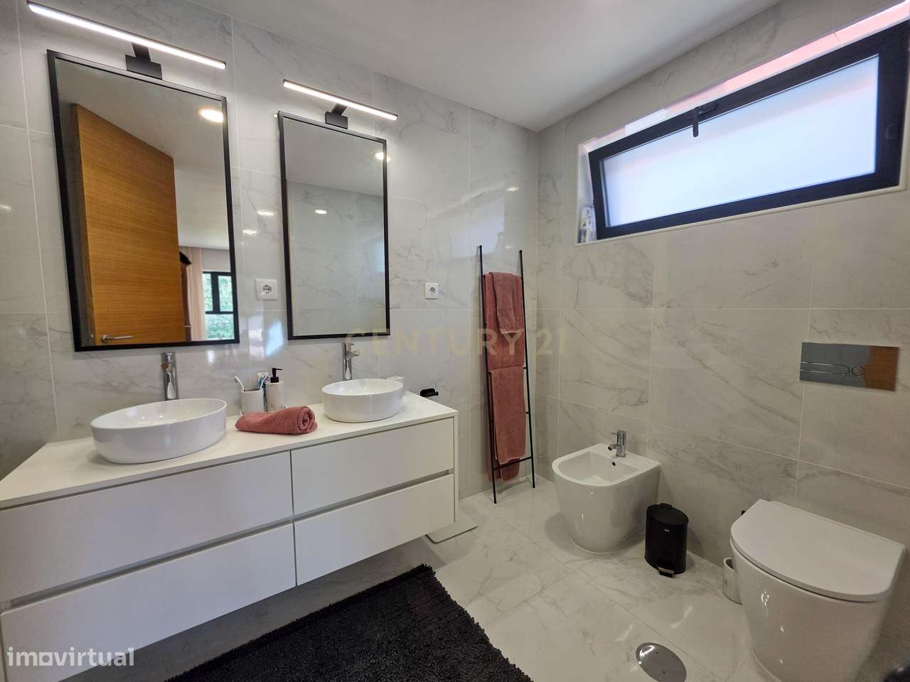 Moradia T3 Exclusiva em Condomínio Privado situada em Bitarães/Paredes-24