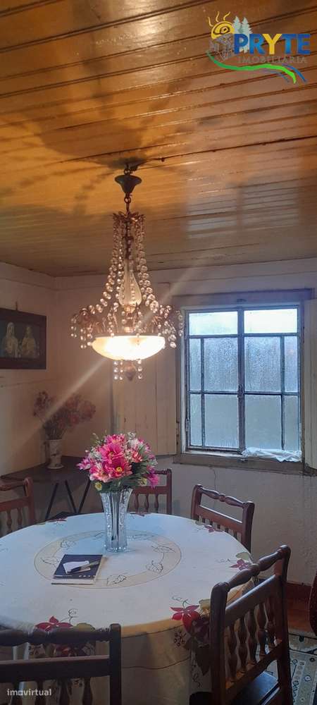 Moradia T4 com terreno de 3690 metros quadrados em Vila de Rei - Grande imagem: 5/30