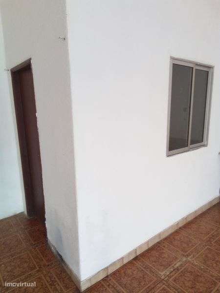 Arrendo Armazém na Malveira - Grande imagem: 4/4