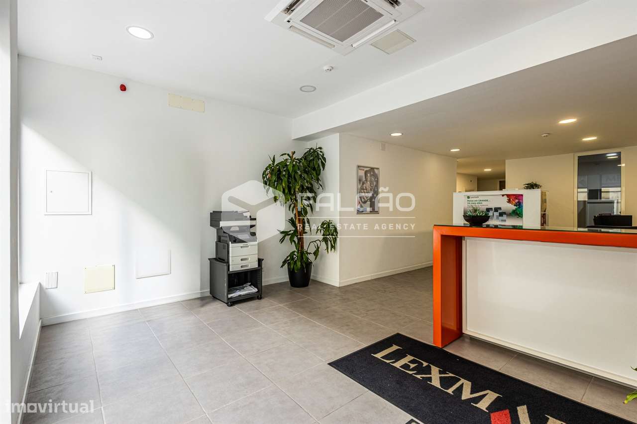 Loja T7 Venda em Santarém (Marvila), Santa Iria da Ribeira de Santarém - Grande imagem: 4/60