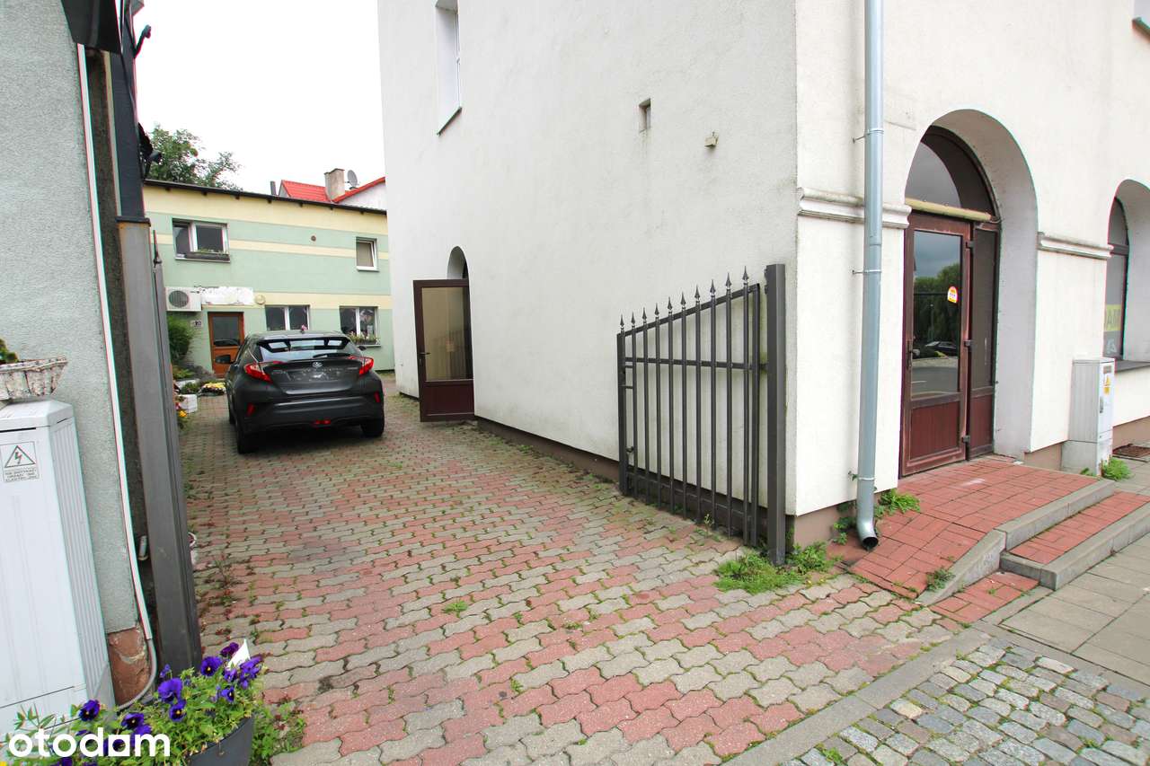 Obiekt komercyjny usługowy ** 599 m2 ** z zapleczem gastronomicznym-19