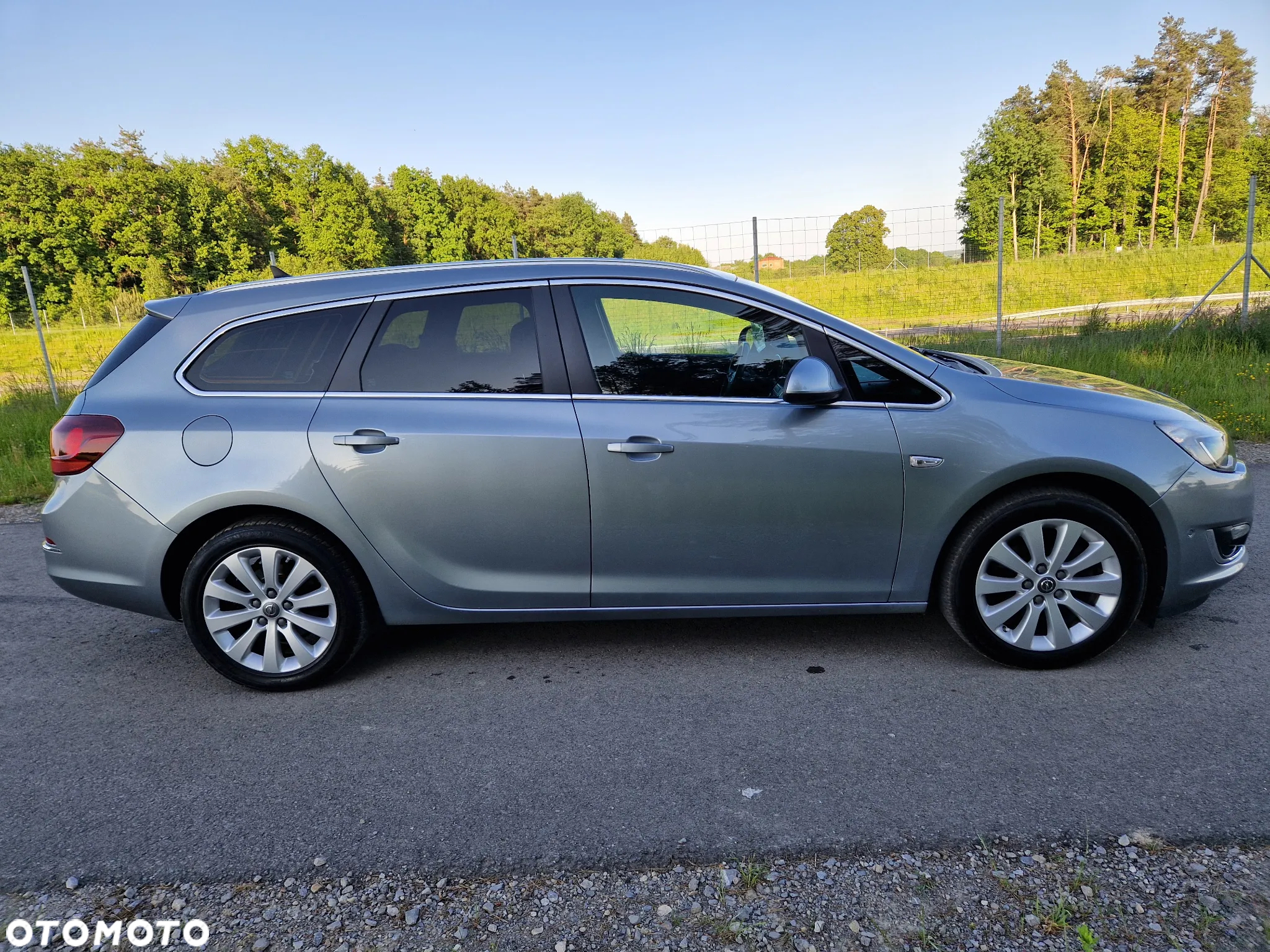 Opel Astra 1.6 CDTI DPF ecoFLEX Start/Stop Exklusiv - 6