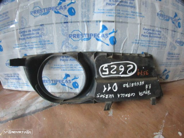 Grelha Friso 521280F020 TOYOTA COROLLA 2 VERSO FASE 1 2006 2.2D4D 136CV 5P CINZENTO FE GRE FAROL DE NEVOEIRO - 2