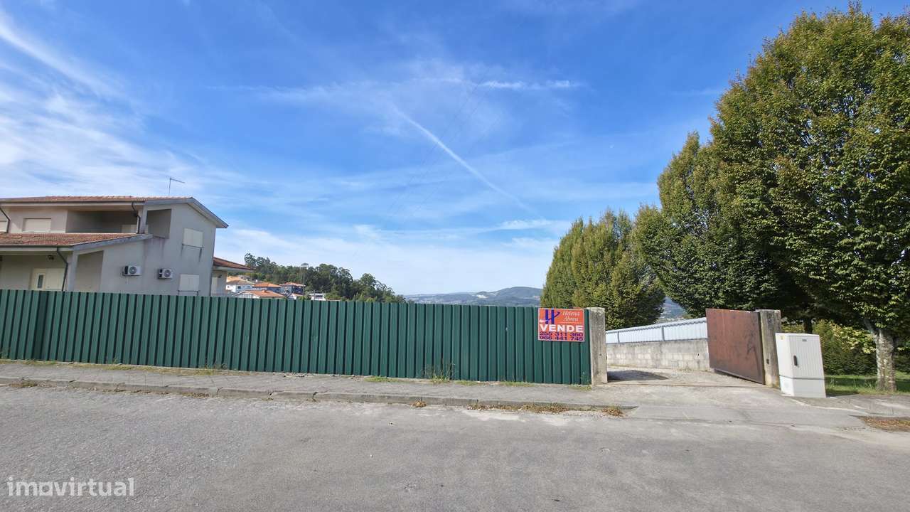 Lote de terreno c/ benfeitorias Vila Verde Felgueiras-1
