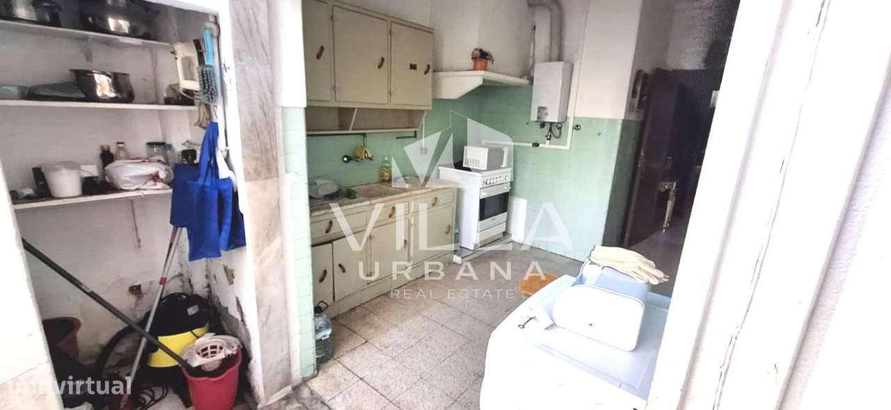 Apartamento T2 com logradouro em zona central do Laranjeiro, para remo - Grande imagem: 3/17
