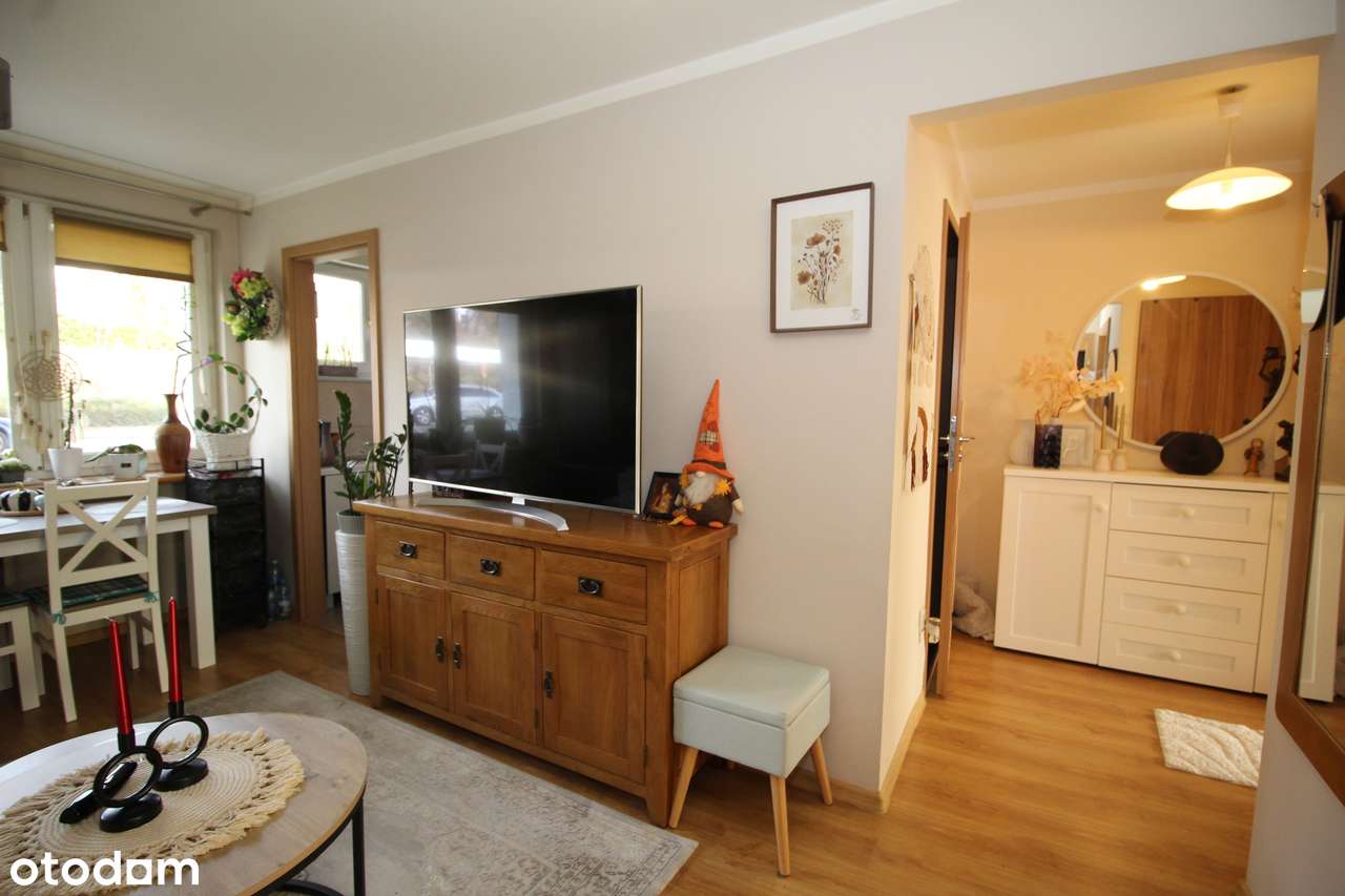 3 pokoje 46,5 m2 parter niski blok-10