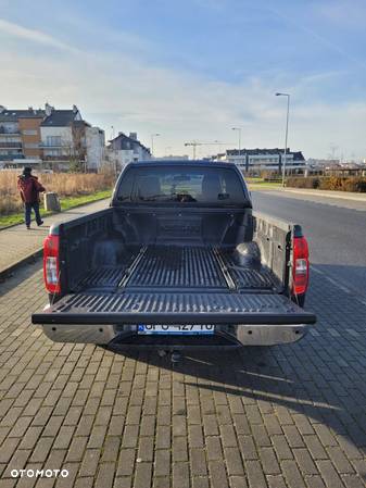 Nissan Navara 2.5 TDi Sport / LE - 3