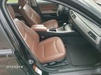 BMW Seria 3 320d DPF Touring - 5