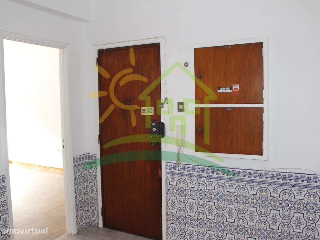 T1 Olival Basto a 10 minutos a pé do metro - Sr. Roubado-11