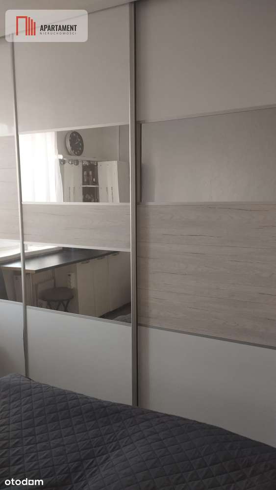 Przestronne mieszkanie na sprzedaż-5