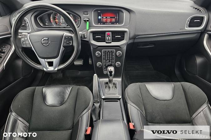 Volvo V40 - 13