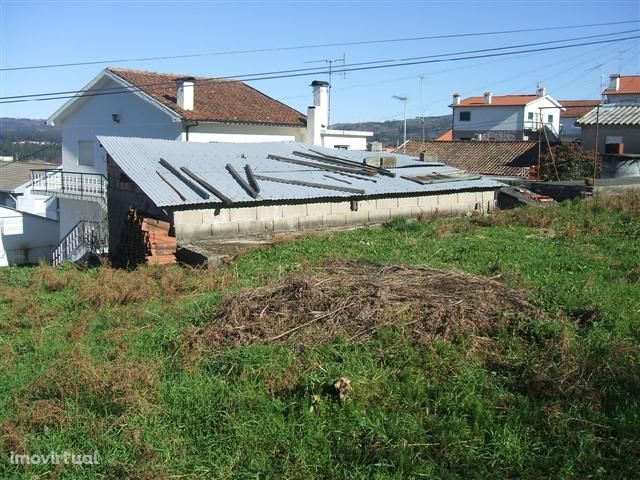 Fafe, Terreno Para Construção