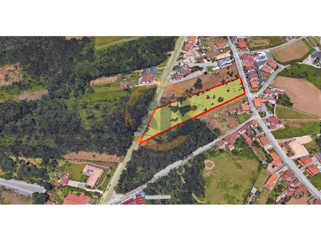 Land for sale in Santa Maria da Feira, Portugal — €450,000