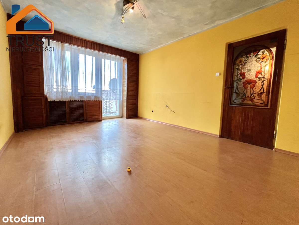 2 pokoje do remontu na Chojnach, z balkonem!-0