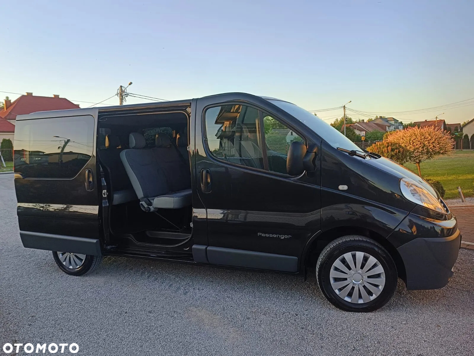 Renault Trafic 2.0 dCi 115 Passenger Expression - 14