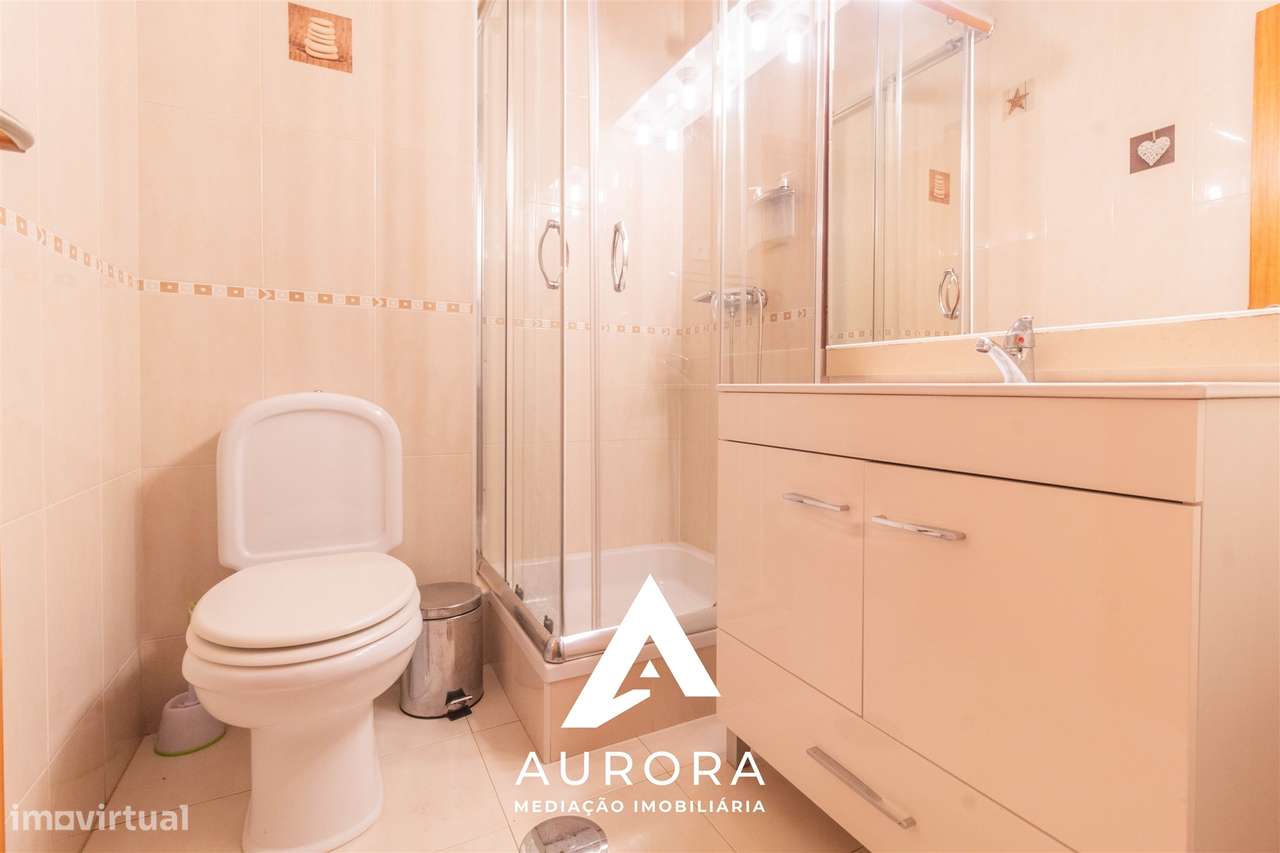 Apartamento T3 Venda em Oliveira de Azeméis, Santiago de Riba-Ul, Ul,-21