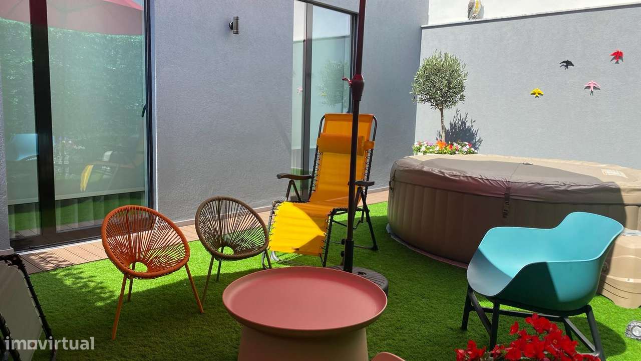 T2 +1 com Terraço  Zona Histórica Leça da Palmeira-52