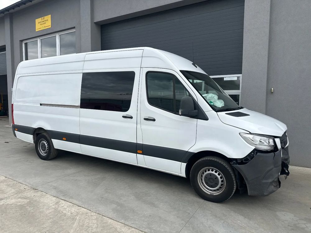 Mercedes-Benz Sprinter 2021