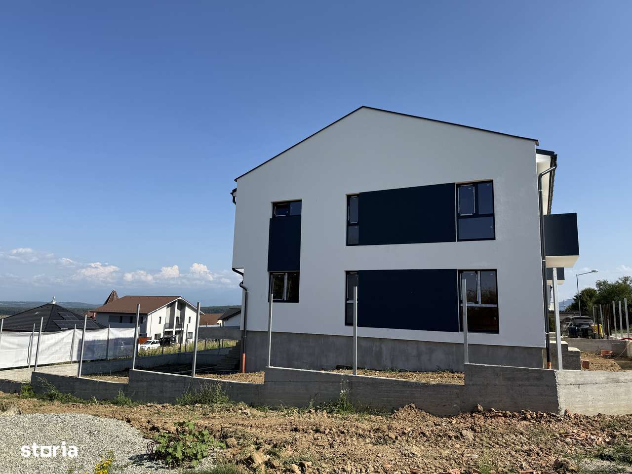 CASA NOUA- pe colt, cu PIVNITA , POD , 3 dormitoare- C. Cisnadiei - Imagine principală: 2/6
