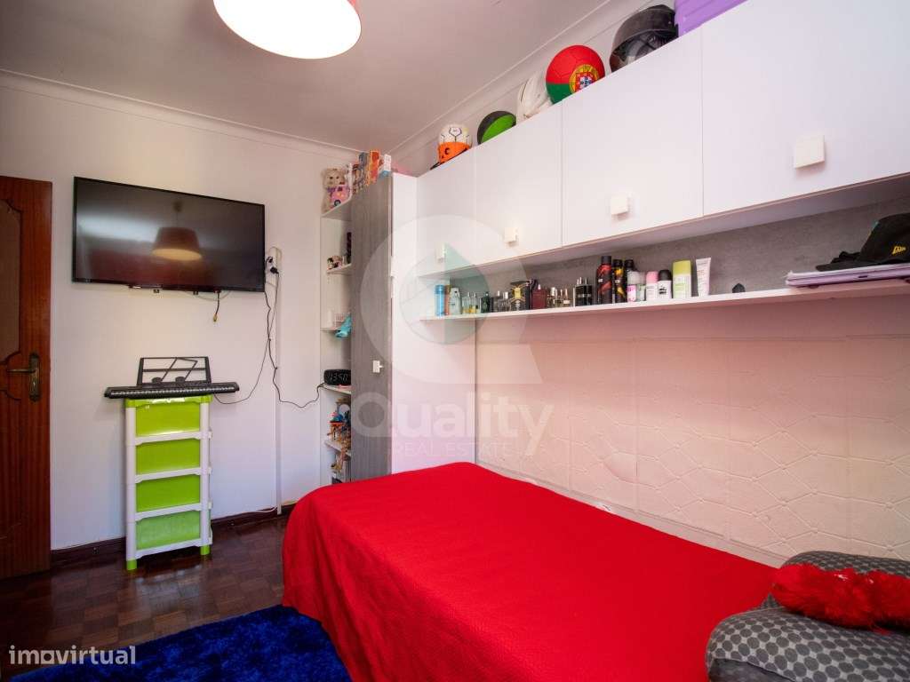 T2 | 86,26 m² | 2.º andar | Lareira | Excelente localização-7